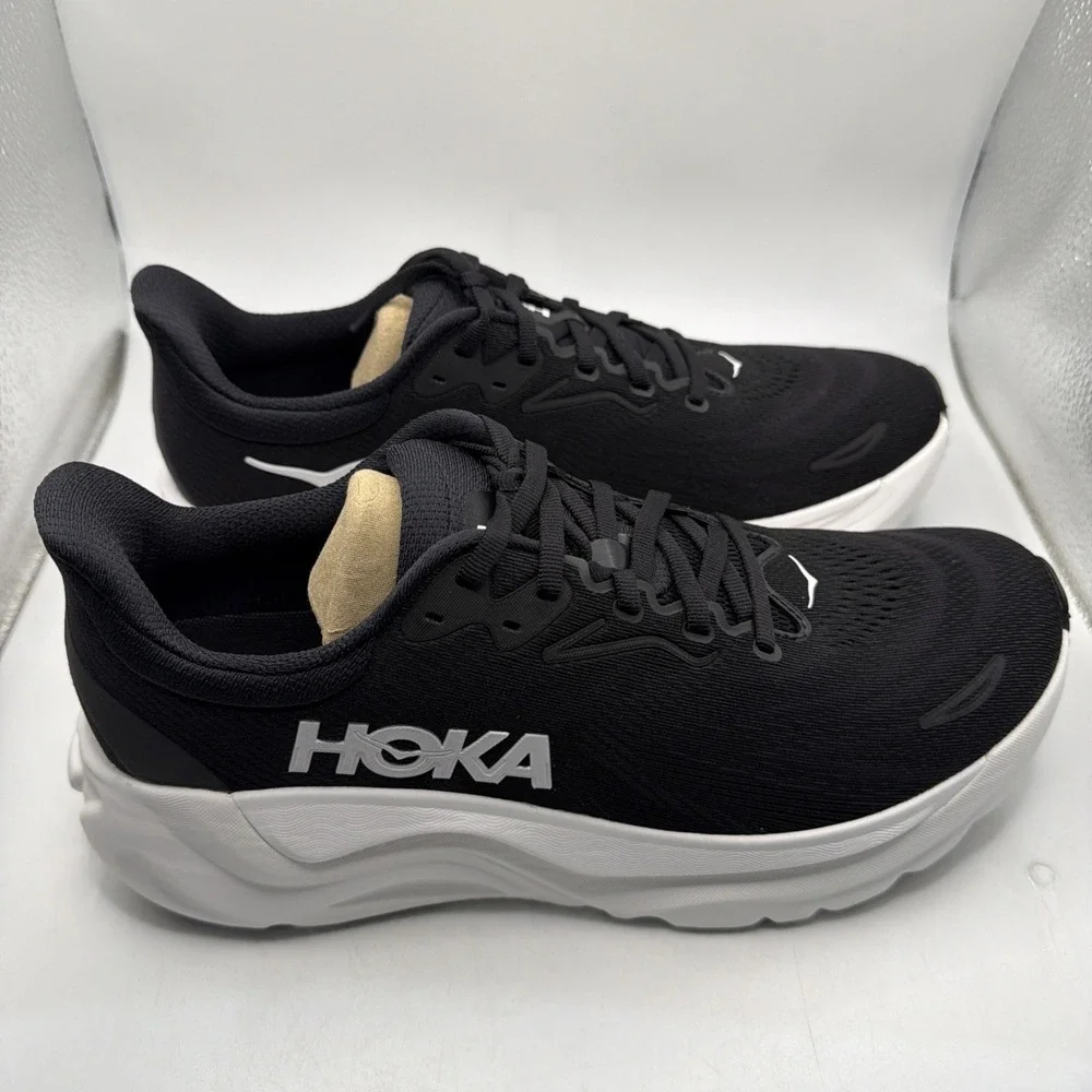 Hoka One One Men's Arahi 8 Running Shoes 1168690 BWHT Size 12D. NIB